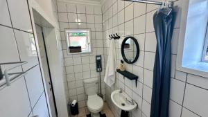 Shalom Suite