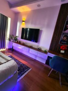Caelume Luxury Studios