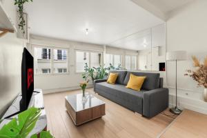 Porte Saint-Denis Stylish 1BR Central Paris Flat