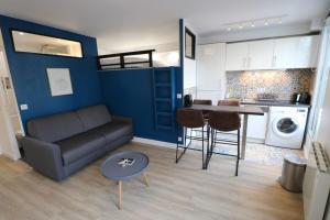 Studio rénové au coeur de Paris