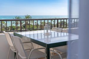 Azul Apartaments - CASA AZUL 1-2-3, sea view, first line, La Mata-Torrevieja