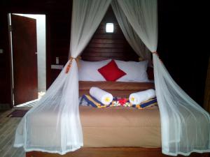 Naradas Mushroom Beach