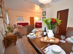 2 Bed in Bideford oc-sandb