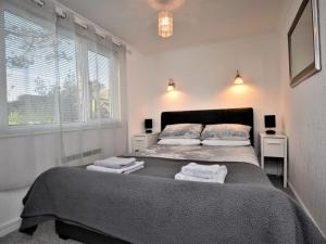 2 Bed in Minehead oc-blsvi