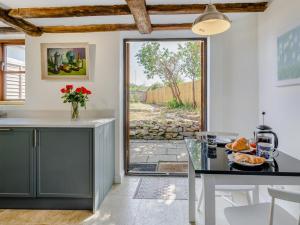 3 Bed in Stratford-upon-avon oc-95736