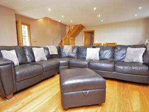 2 Bed in Abergavenny oc-65965