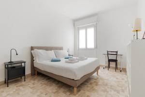 GuestHost - Atelier Rubens Milano de Angeli X4