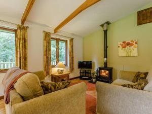 2 Bed in Holsworthy oc-85563