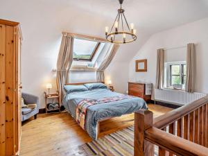 2 Bed in Crickhowell oc-bn194