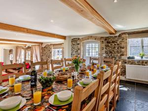 6 Bed in Bideford oc-thorn