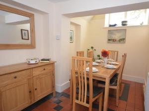 3 Bed in Lyme Regis oc-weslo