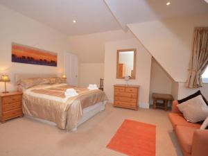 3 Bed in Lyme Regis oc-weslo
