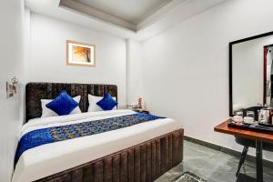 FabHotel SR Stay