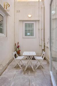 Coastal Maisonette in Marsaskala Steps to Sea