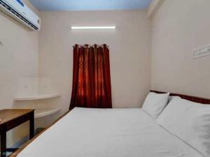 Townhouse MK University Bus Terminal Madurai Formerly Aca Elite