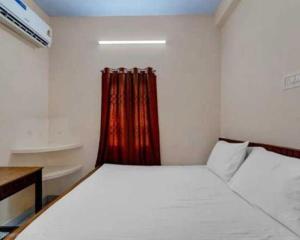 Townhouse MK University Bus Terminal Madurai Formerly Aca Elite