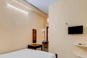 Townhouse MK University Bus Terminal Madurai Formerly Aca Elite