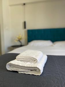 Boutique Central Studio Apartments - ENJOY TRAVEL