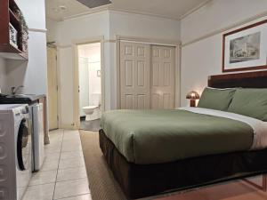 CBD Studio Apartment