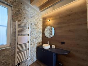 Acqua - Franciacorta and Lake - Love Italy Homes