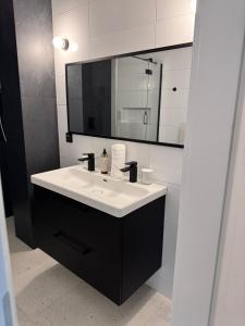 Modern Apartment in the Center of Żory