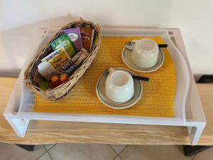 La FIOCCHINA - Magic Place - apartments & studios in Garda Lake - countryside farmhouse, inside the middle of the lake