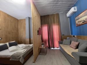 VILLA CABARE Apartments&Rooms