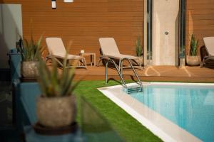 The Hive Boutique Apartments - Adults Only