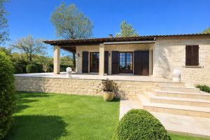 Charmante maison au pied de Châteauneuf du Pape