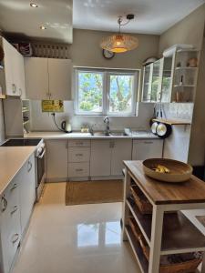 Tivat 4 bed villa with pool near centar