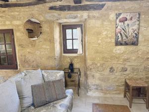 Charming gîte 1-2p with terrace on green domain - LIris