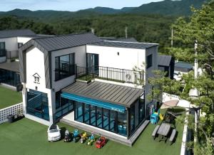 Ggu Ggu Pool Villa