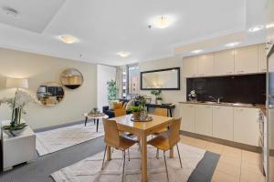 Sleeps 4 People - City Centre - 100m to New Casino
