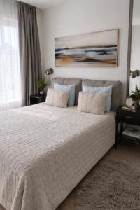 Luxurious apartment in the heart of old town with parking