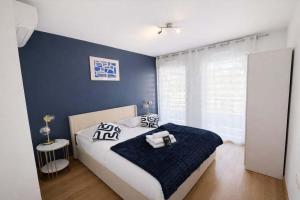 Charmant appartement avec balcon a Courbevoie - 4P