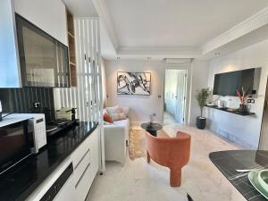 Iris - Cozy urban refuge in the heart of La Marsa