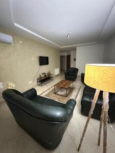 Modern 2BR Apt, Near Lac de Tunis, 10 min Airport