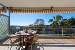 1-Br Sea-View Apartment Prestigious Residence Parking