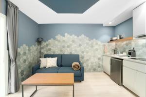 The Hive Boutique Apartments - Adults Only