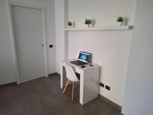 Carlone House M1 Bande Nere Apartment