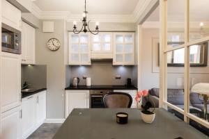 AApartments - Ideal City Center Location