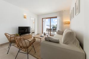 Villa Los Altos Brisa 11B by Escape Home