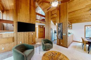 Relax and Reconnect - Your Cozy Family Retreat in Sisters OR