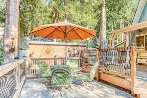 Adorable A-frame cabin withnearby river access game room wood stove firepit