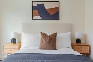 Blueground Santa Clara pool nr Central Park SFO-1978