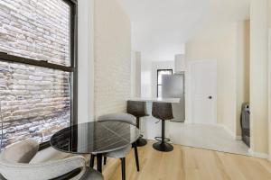 Blueground Chelsea view nr High Line NYC-2060