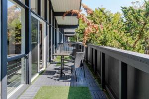 Blueground Crescent Park view nr Stanford SFO-1915