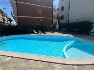 Appartamento con piscina
