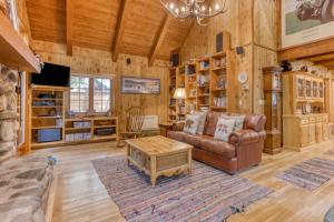 Historic Waterfront Cabin with Hot Tub & Salmon River Access - Dog-Friendly