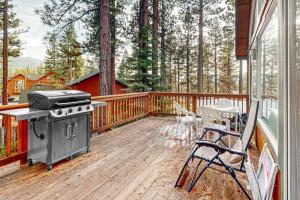 Spacious home with enclosed yard private deck fireplace & washer&dryer